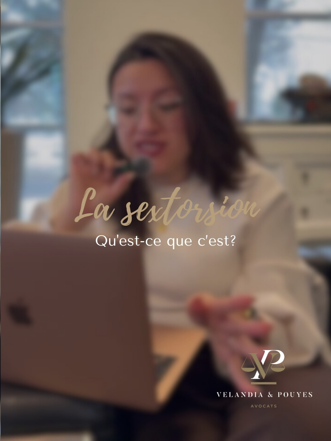 Miniature de la vidéo : Qu'est-ce que la sextorsion